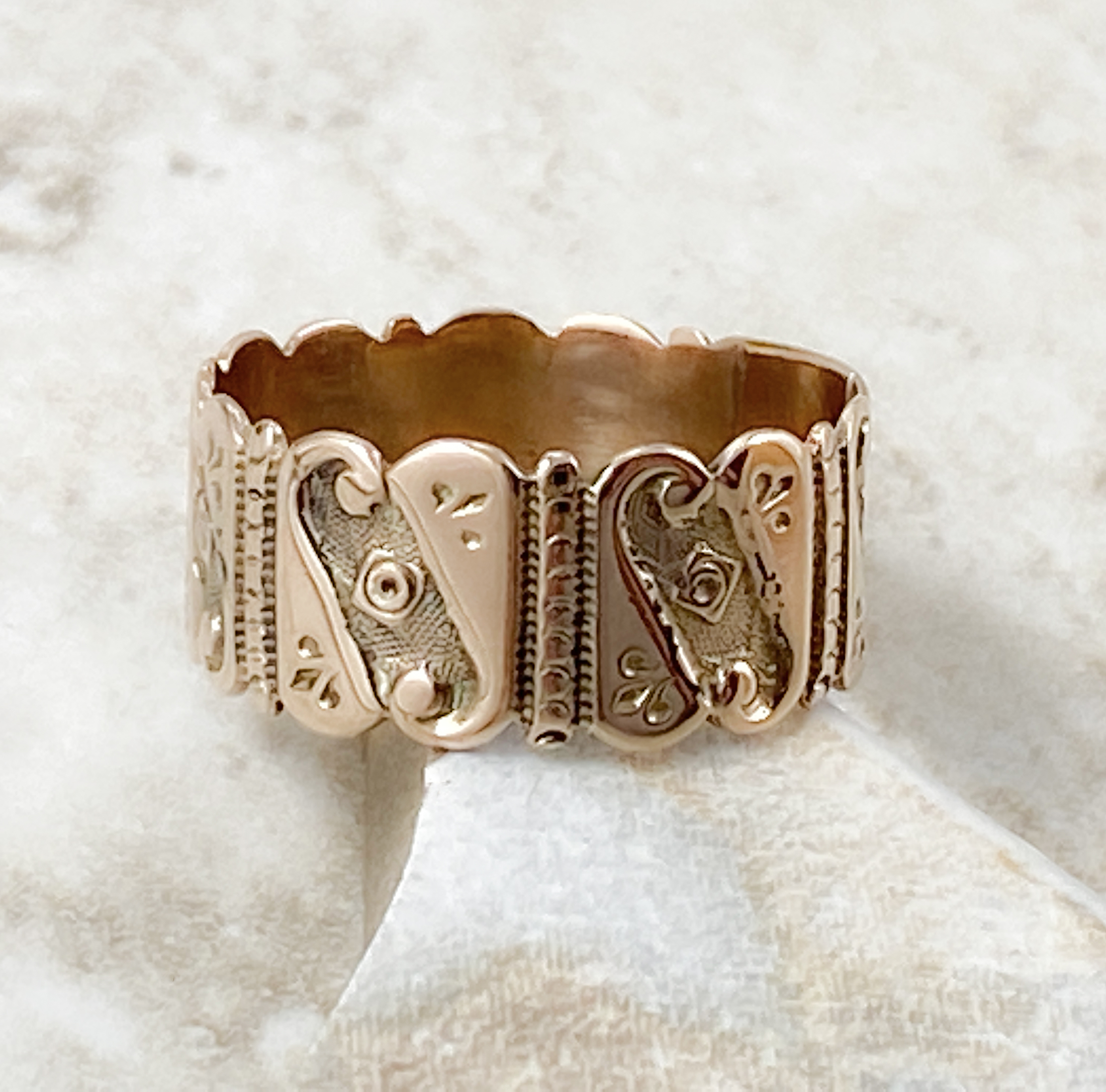 Engraved Rose Gold Cigar Band - 9k Gold - Antique